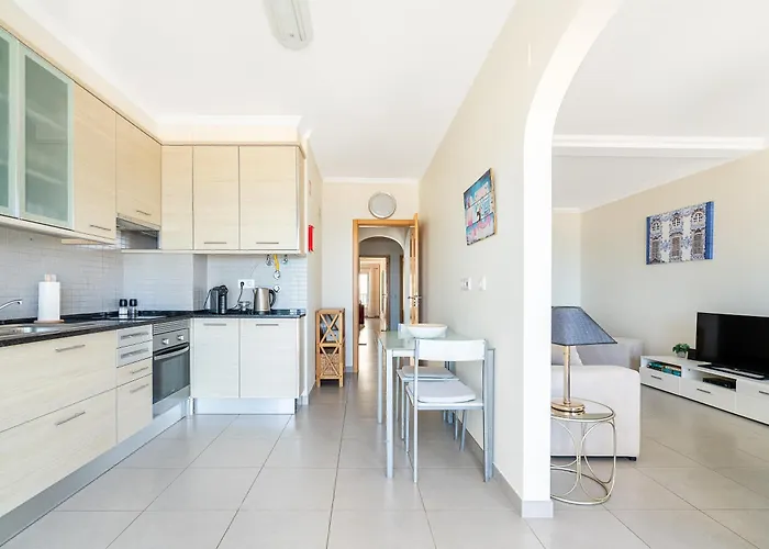 By Ferias Com Sol Quarteira